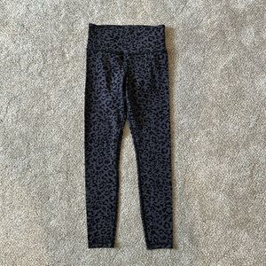 Athleta Elation Ultra High Rise Leopard Leggings ~ Black/Gray ~ S